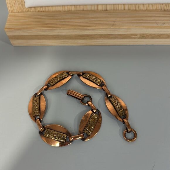 Midcentury Vintage Solid Copper Oval Chain Link Bracelet 7.5” - Picture 2 of 5